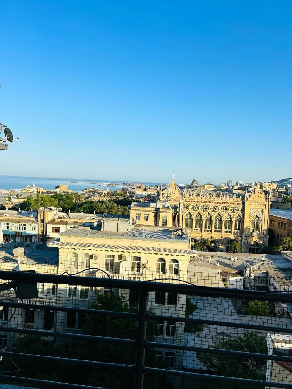 Sunday Hotel Baku Exterior photo
